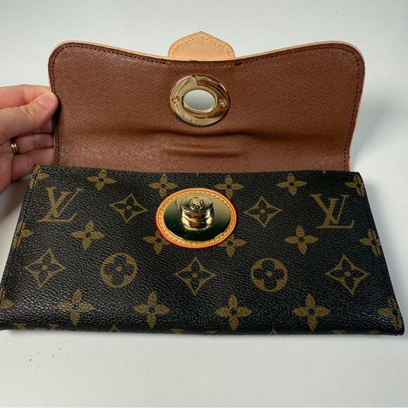 Louis Vuitton Boetie Wallet – 2011 Collection - Picture 9 of 16